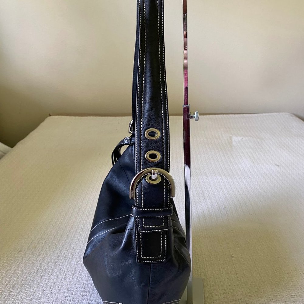 Coach House Accents Val Duffle In Signature Canvas (B… Gem